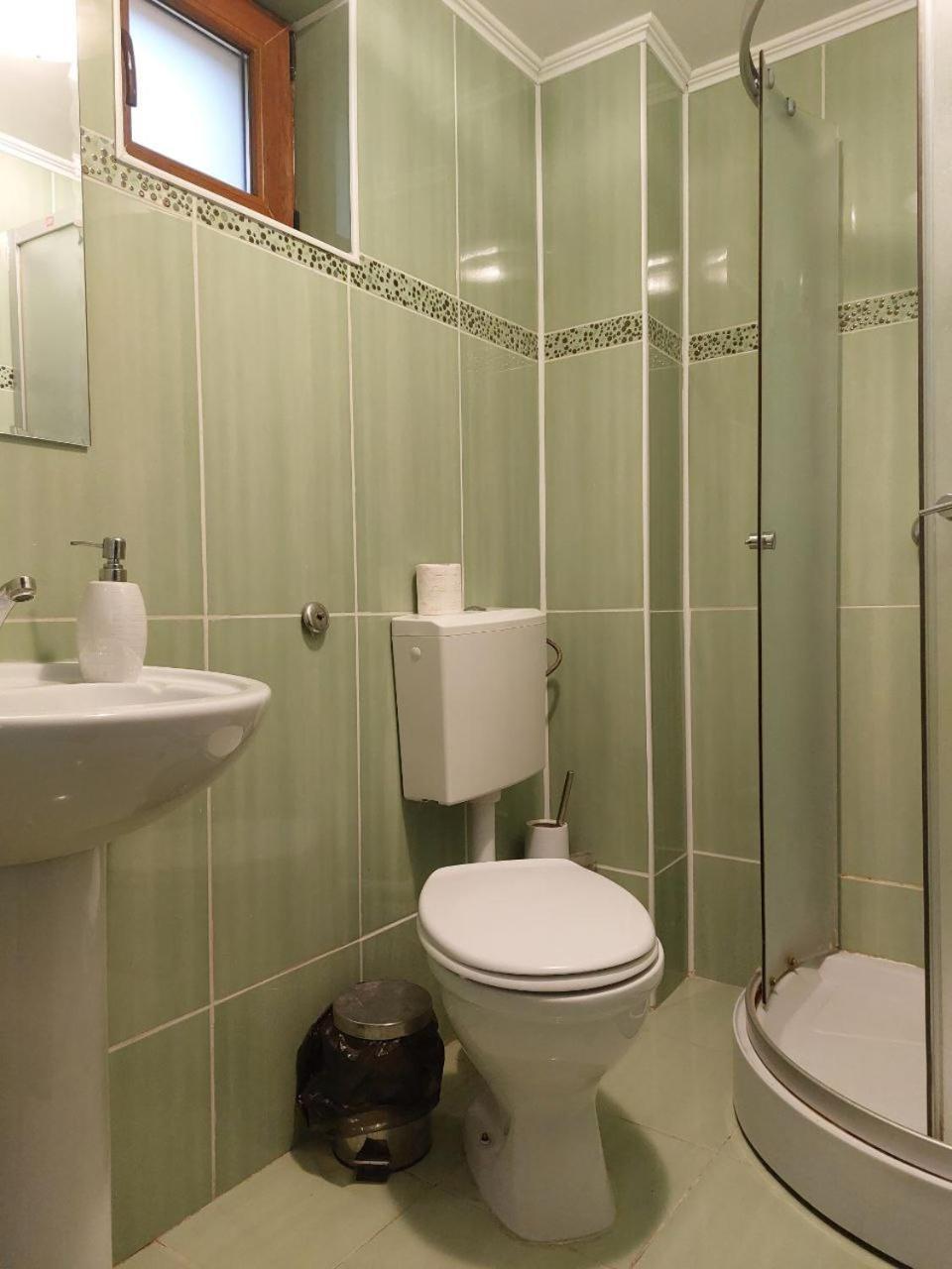 Vila Foc Alb Apartamente-Buşteni Esterno foto