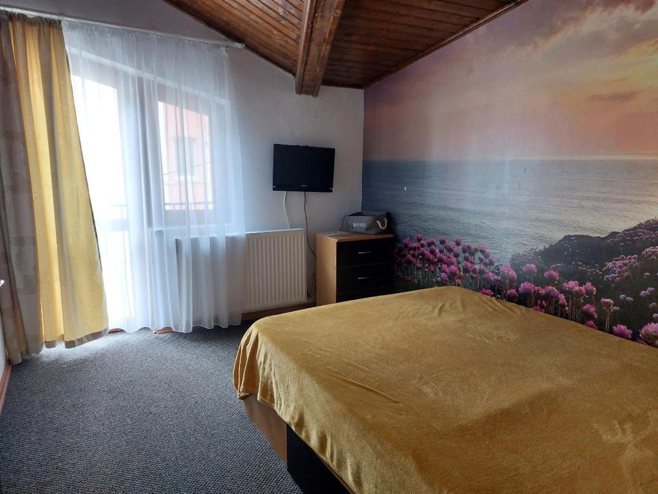 Vila Foc Alb Apartamente-Buşteni Esterno foto